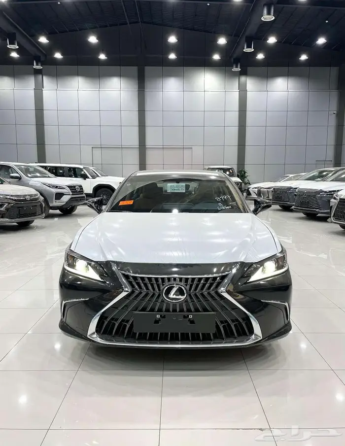 لكزس ( ES 250 AA ) موديل 2025 أقل الأسعار 1
