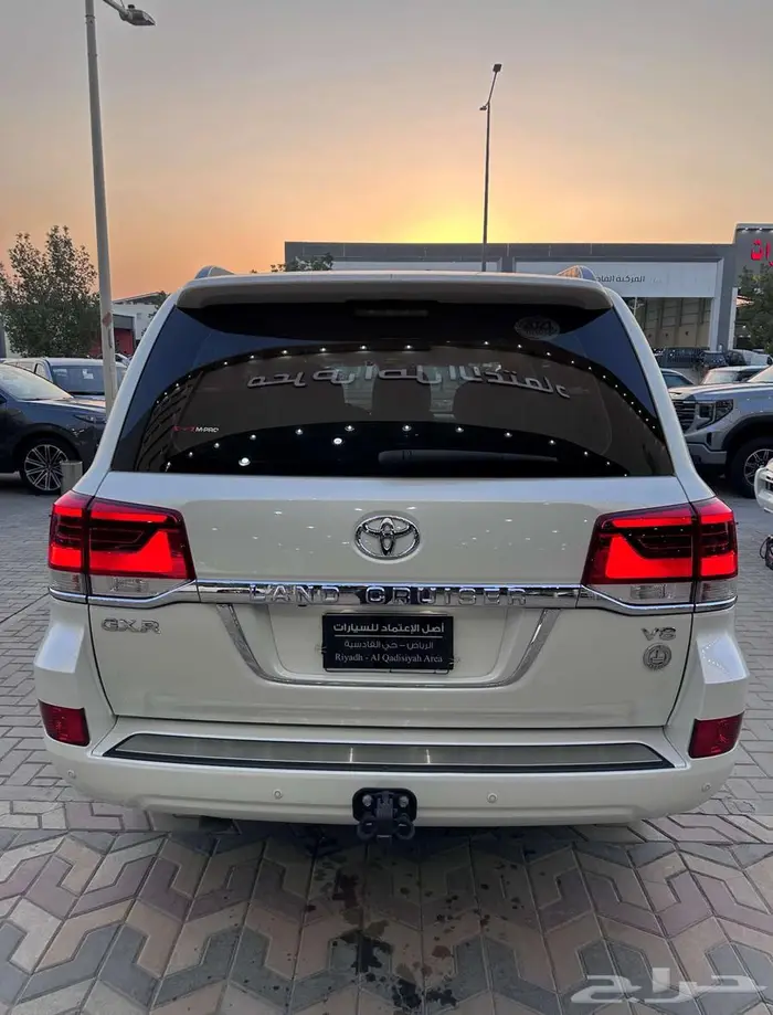 تويوتا لاندكروزر GXR خليجي 2021 34