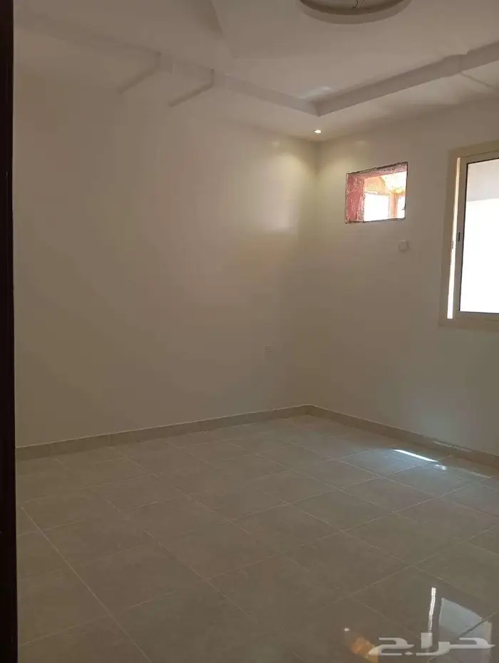 شقه للايجار في الرحيلي حى ( طيبه ) 15