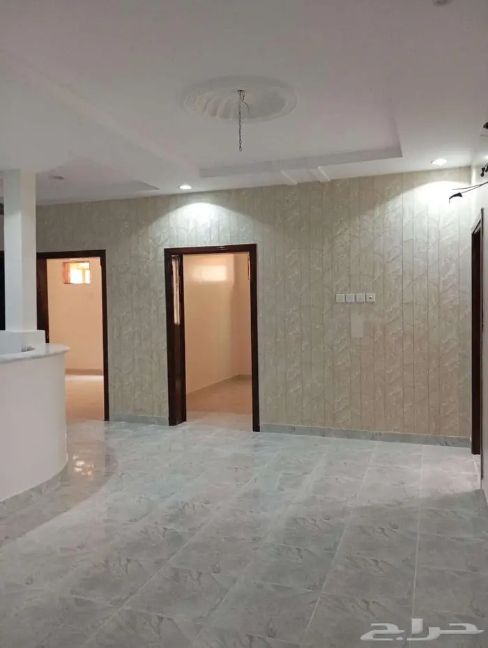 شقه للايجار في الرحيلي حى ( طيبه ) 2