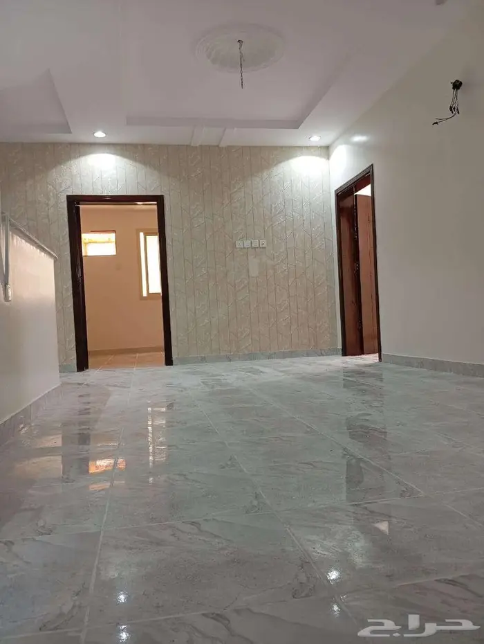 شقه للايجار في الرحيلي حى ( طيبه ) 12