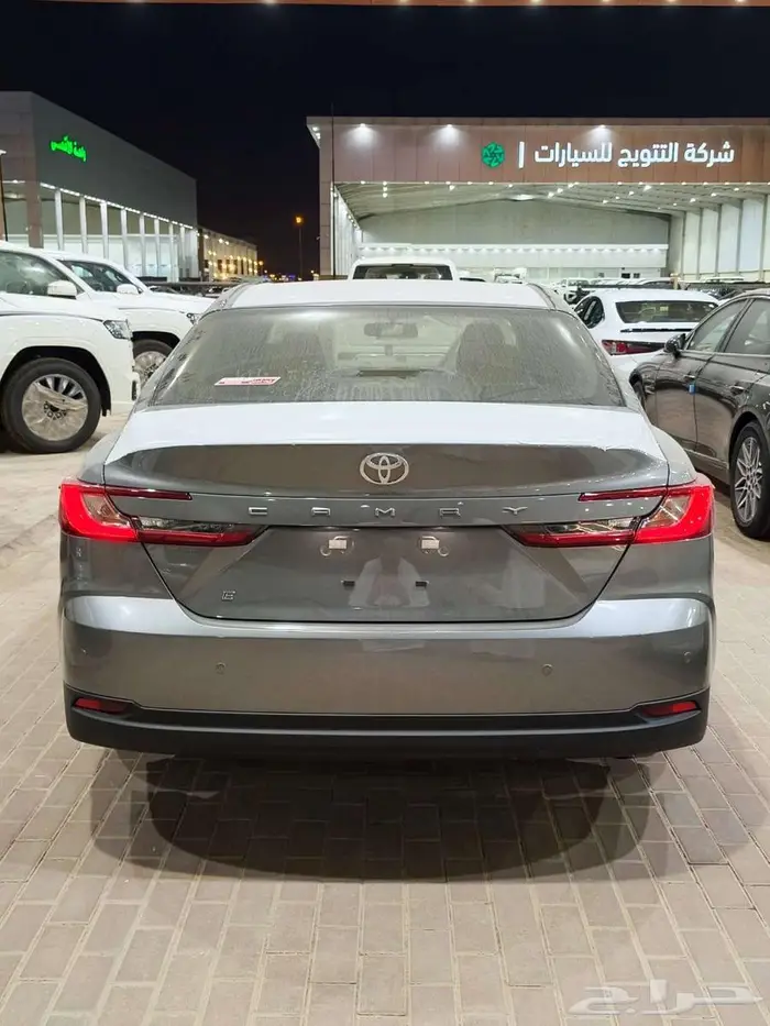 تويوتا كامري ( E-LE ) بنزين 2025 سعودي ( اقل سعر ) بطاقه 8