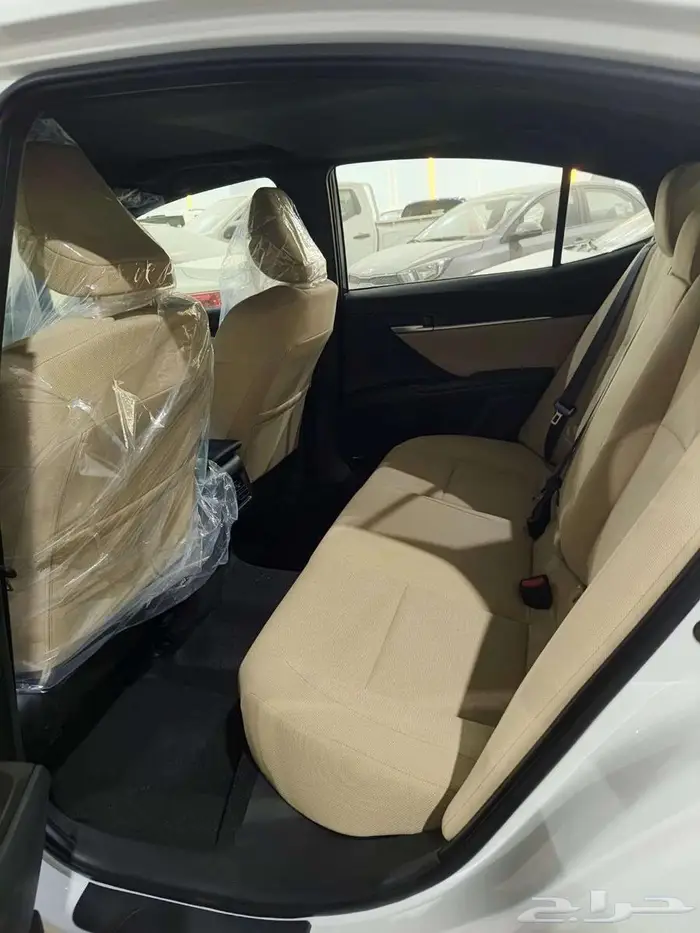 تويوتا كامري ( E-LE ) بنزين 2025 سعودي ( اقل سعر ) بطاقه 3