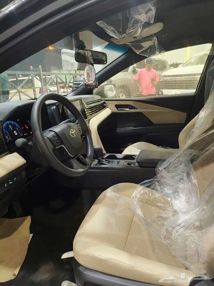 تويوتا كامري ( E-LE ) بنزين 2025 سعودي ( اقل سعر ) بطاقه 30