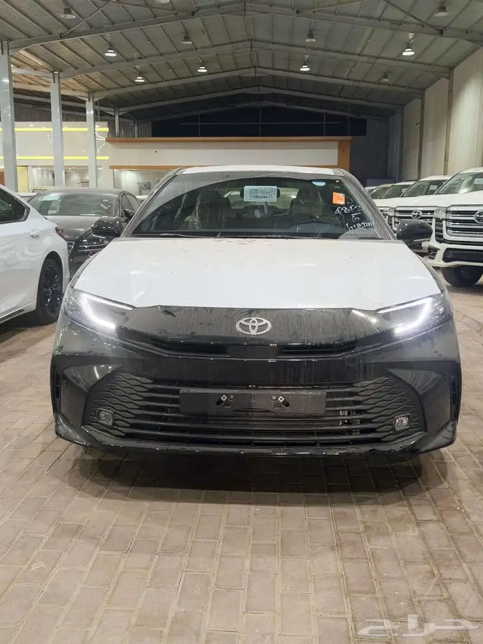 تويوتا كامري ( E-LE ) بنزين 2025 سعودي ( اقل سعر ) بطاقه 22