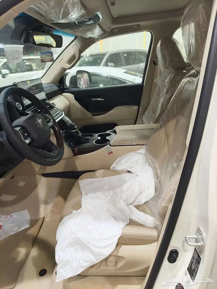 تويوتا لاندكروزر ( GXR-L4 ) 2025 سعودي بنزين ( اقل سعر ) 10