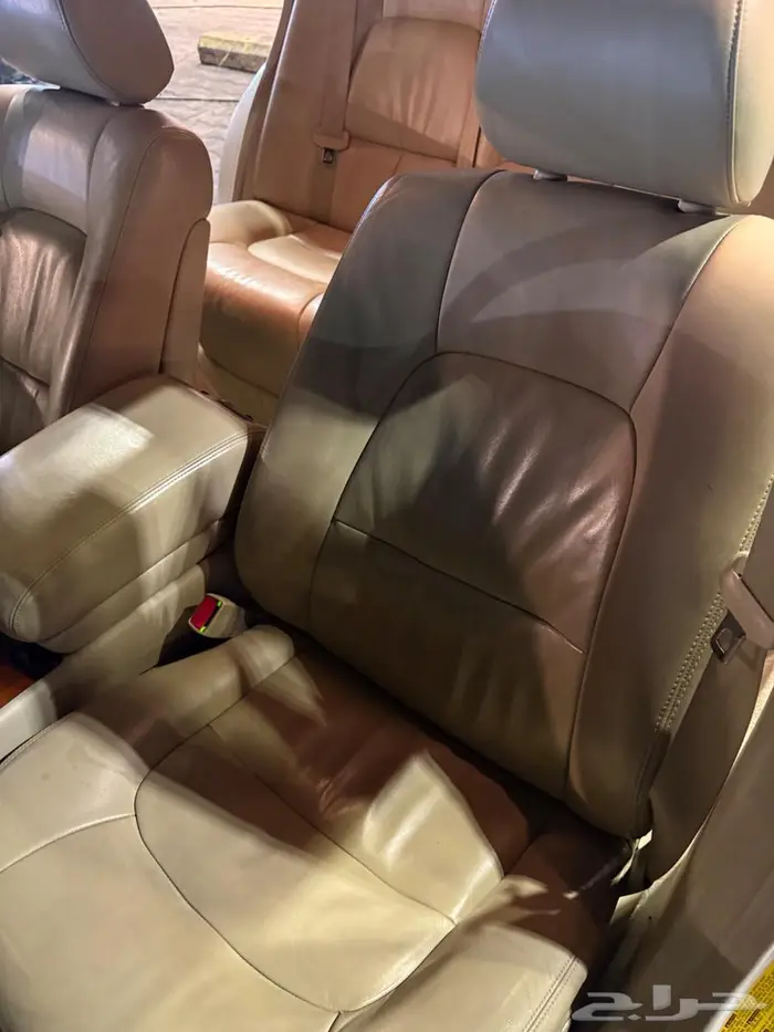 للبيع مقاعد واطباق بيبان لكزس Ls400 بلد 3