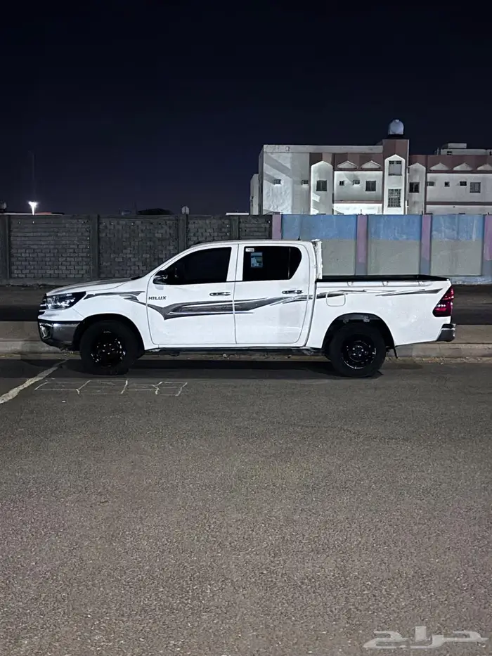 للبيع الهلكس. 2018 0