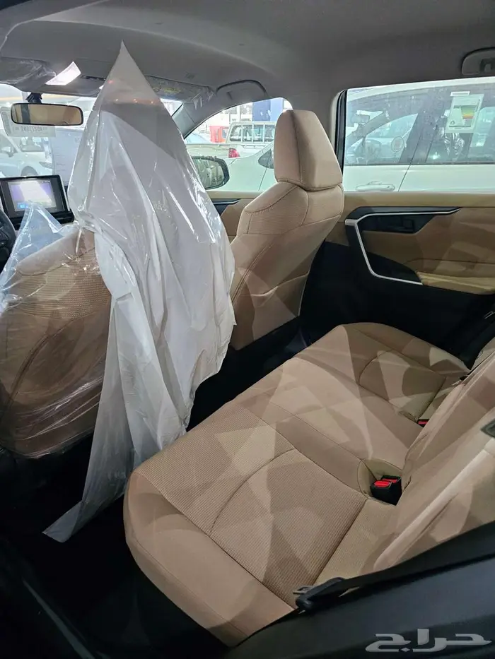 تويوتا راف 4 هايبرد دبل LE 2024 1