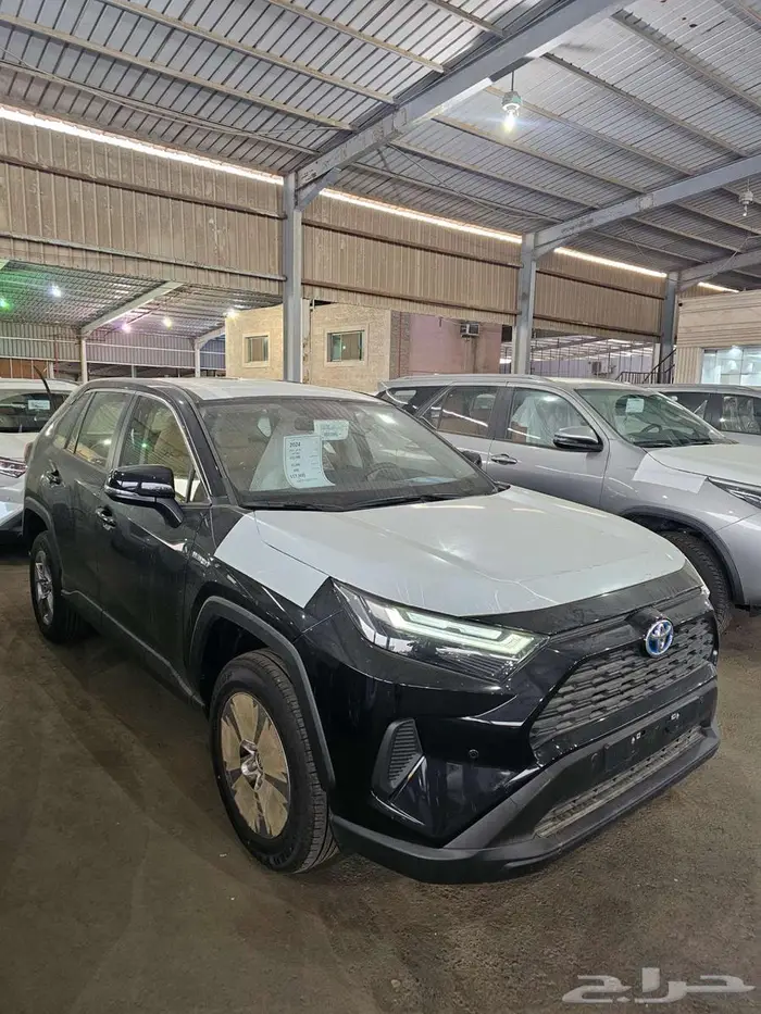 تويوتا راف 4 هايبرد دبل LE 2024 8