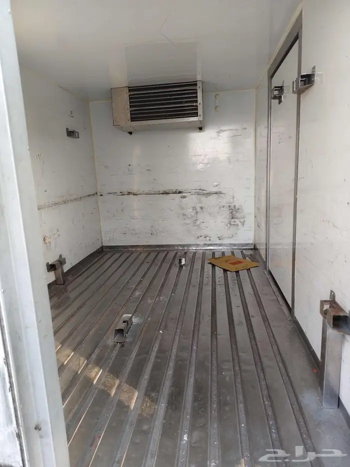 سيارة تجميد وتبريد cmc 0