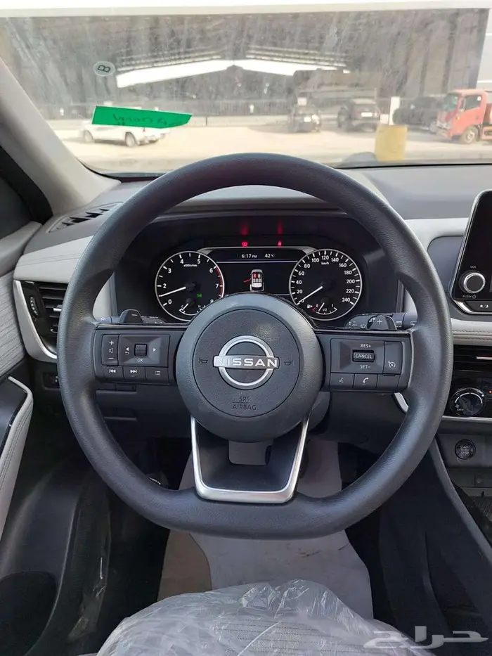 نيسان اكس تريل 5 مقاعد دفع رباعي ستاندر 2026 10