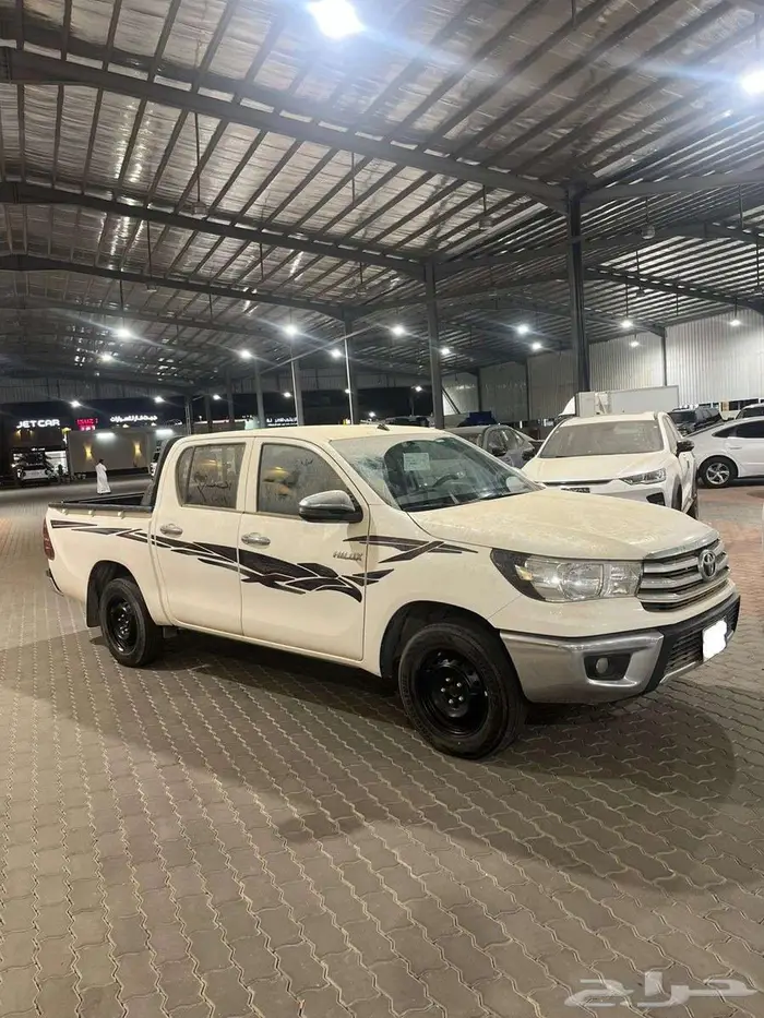 تويوتا هايلوكس 2022 مخزن قراطيس وكاله 2