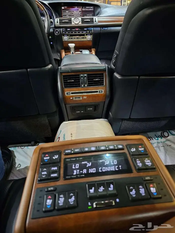 لكزس LS600HL سعودى 2015 عرض خاص 4