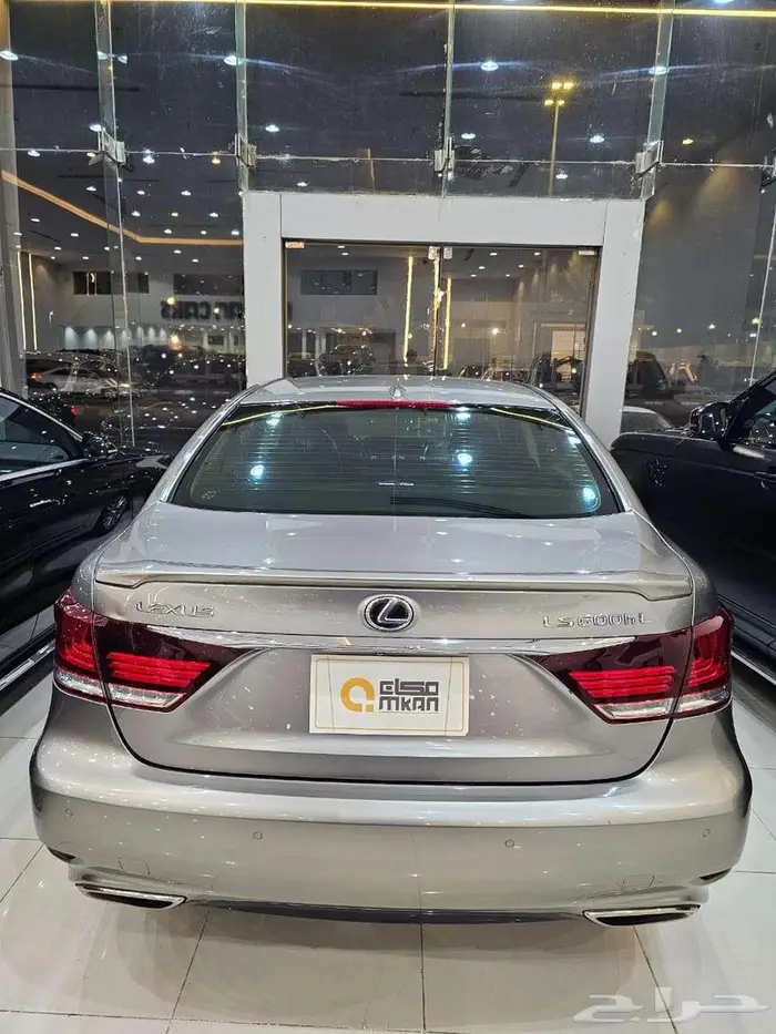 لكزس LS600HL سعودى 2015 عرض خاص 13