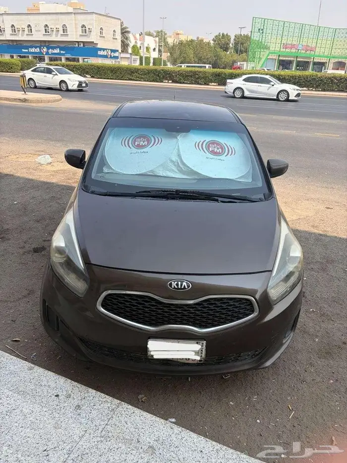 كيا كارينز 2000سي سي موديل 2015 بسعر 25 الف 1
