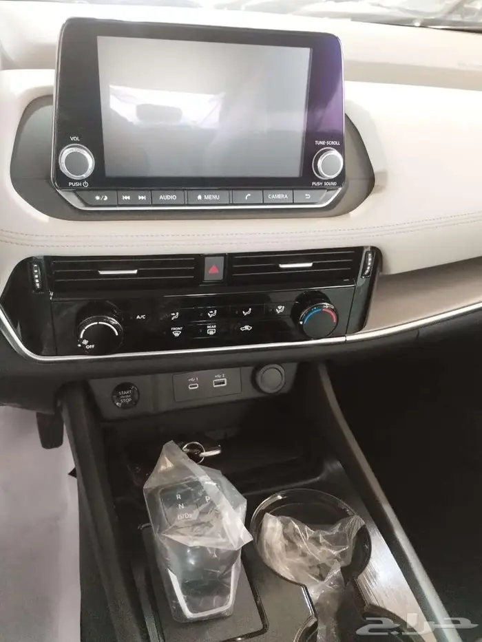 نيسان -اكس تريل 2025-ستاندر -دبل -وكيل سعودي 2