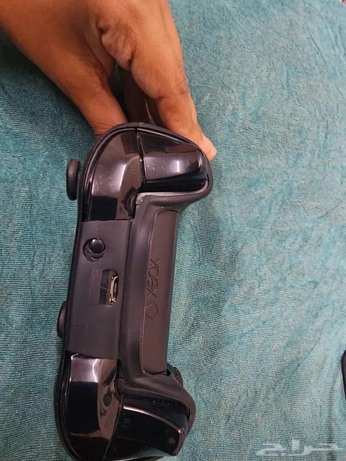 يد اكس بوكس ون نظيفة مره استعمال اسبوع 1