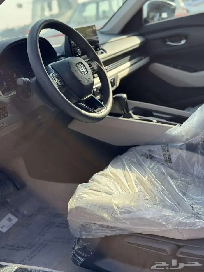 هوندا اكورد 2025 استاندر 7