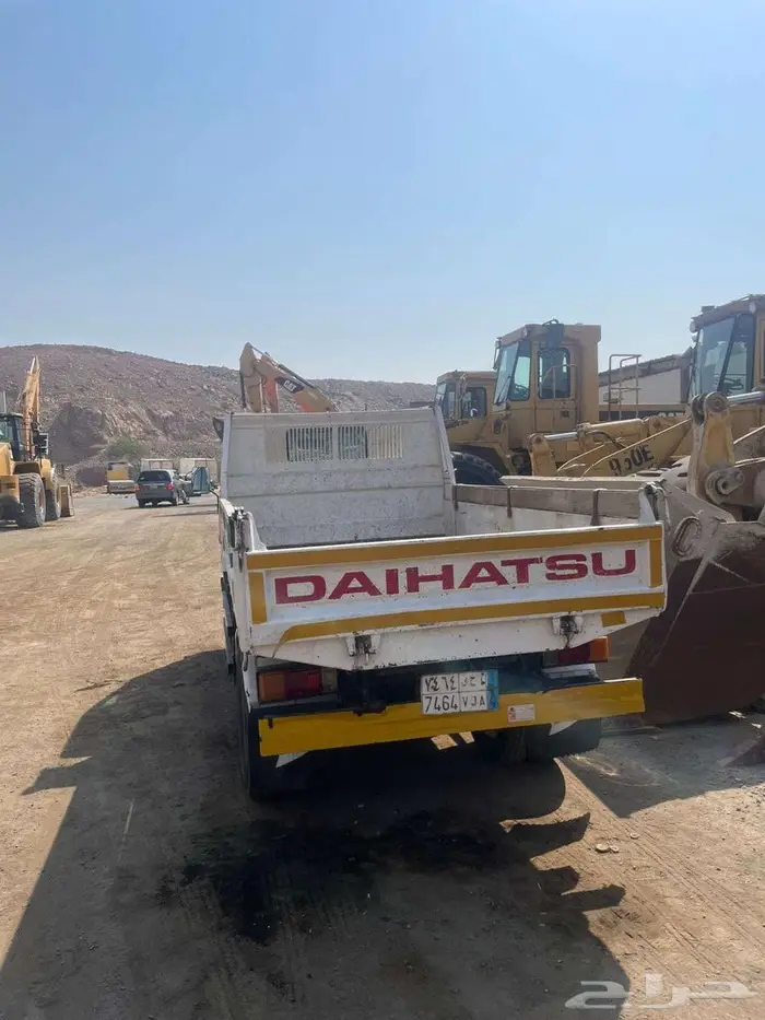 قلاب ديهاتسو موديل 99 1