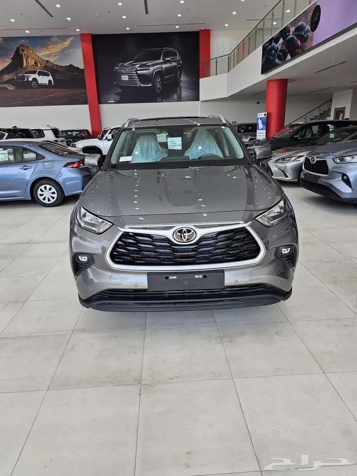 تويوتا هايلاندر GLE موديل 2025 5