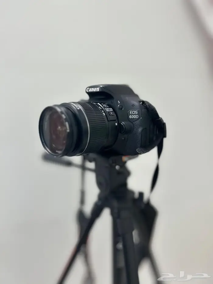 كاميرا canonD600 مع استاند مستخدم نظيف جدا 6