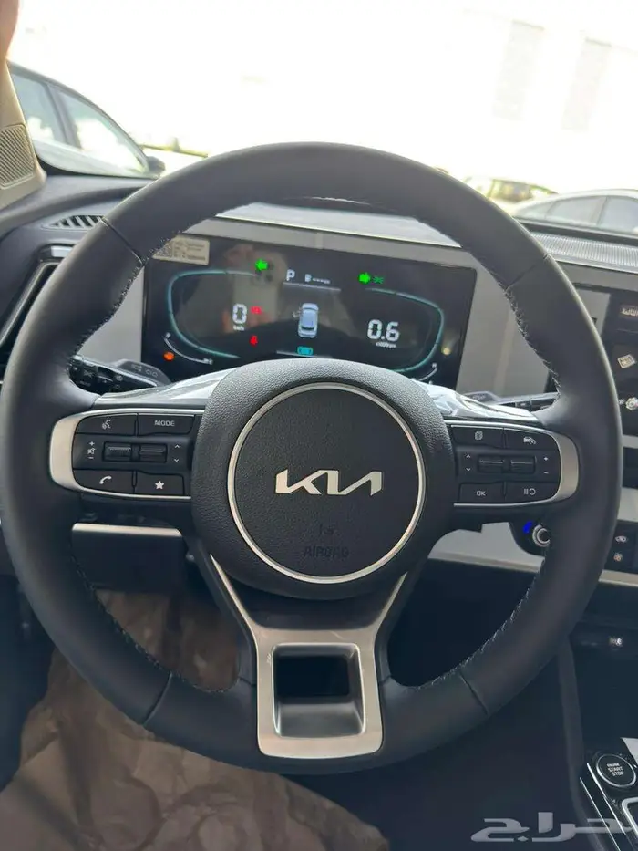 كيا سبورتاج GLS نص فل بانوراما 1600 موديل2025 تصفية بسعر خاص 7