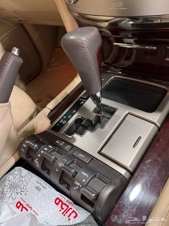 جيب لكزس 2015 LX570 سعودي خصم الخصم فل كامل 13