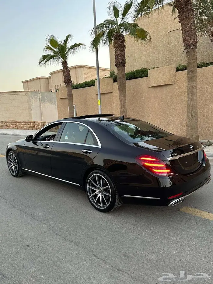 مرسيدس S450 أسود 2020 بدي وكالة عداد 84 ألف بحالة الوكالة. 13