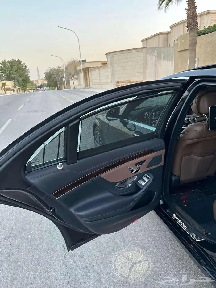 مرسيدس S450 أسود 2020 بدي وكالة عداد 84 ألف بحالة الوكالة. 48