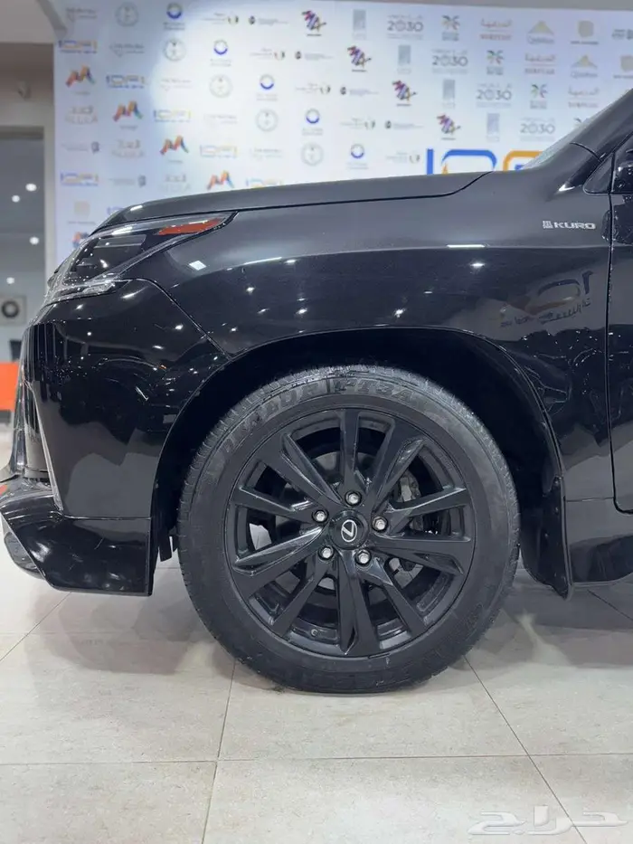 لكزس بلاك اديشن - 2019 - 167.000KM 1