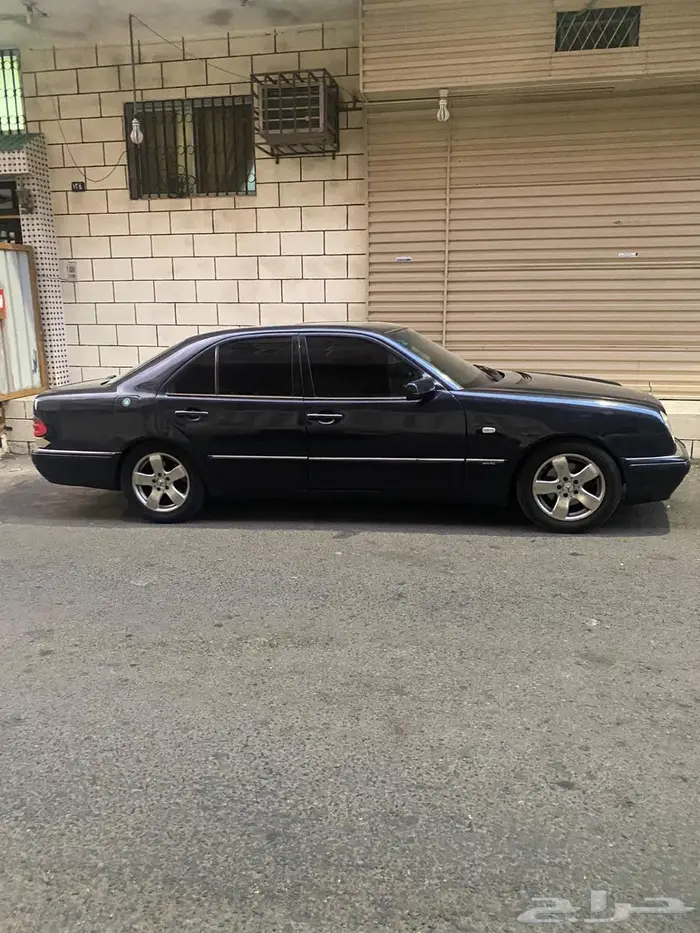 مرسدس ابو عيون 4