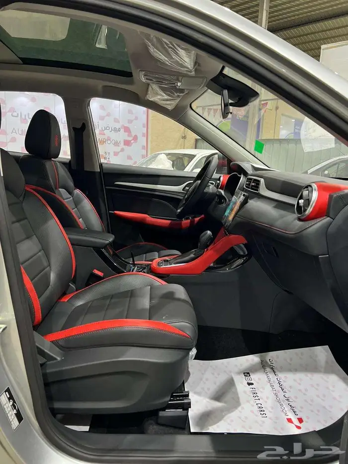 MGZS 1.3T AT LUXURY 2024 5