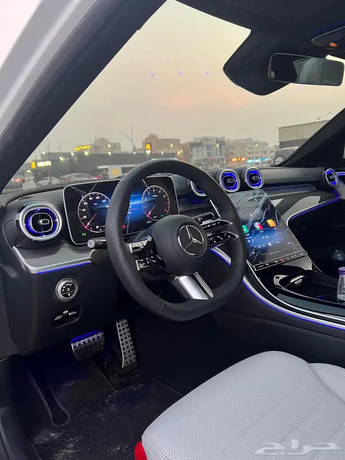 مرسيدس C200 2025 AMG 4