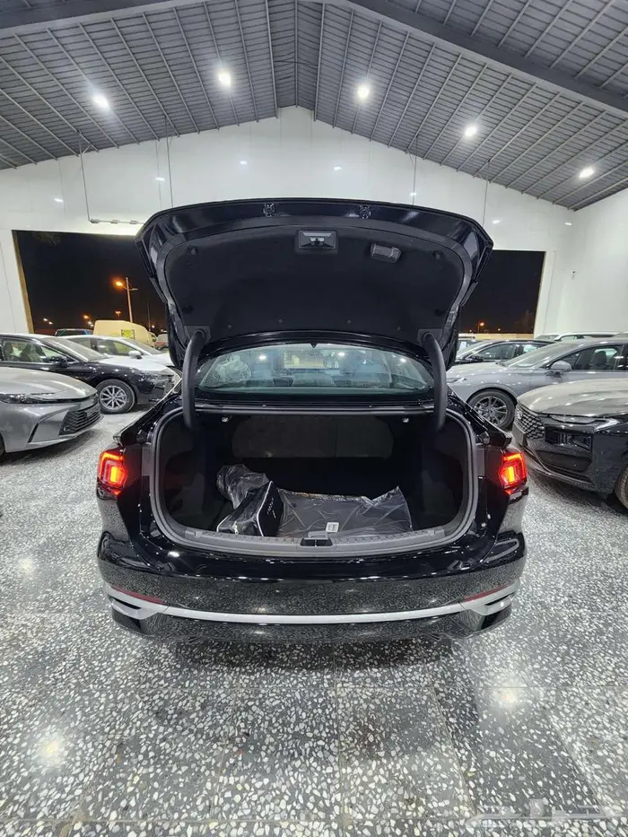 فورد تورس ترند 2026 السعر 129750 صيانة مجانية 13