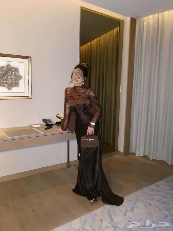 فساتين شتوي وصيفي خامات فاخره نشحن لكافه المدن والقرة 21