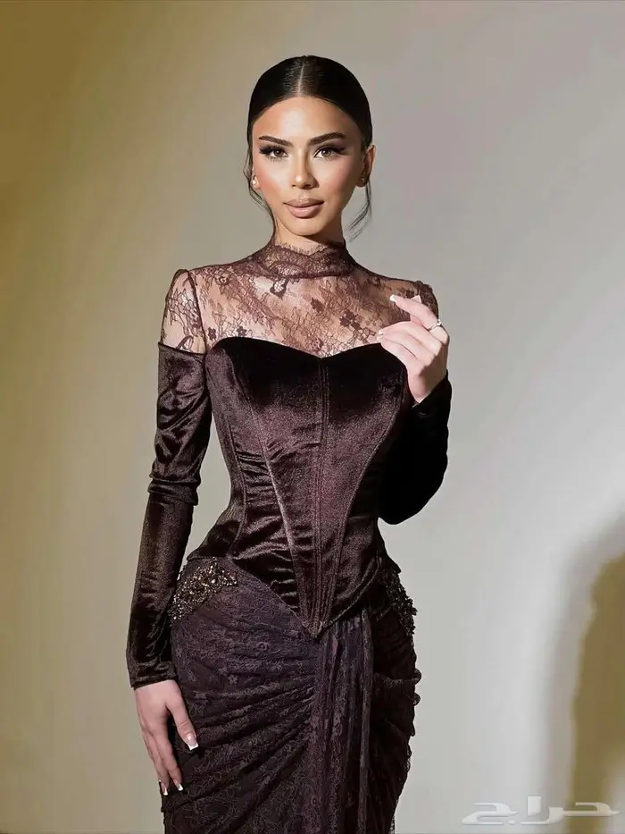 فساتين شتوي وصيفي خامات فاخره نشحن لكافه المدن والقرة 24