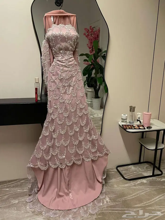 فساتين شتوي وصيفي خامات فاخره نشحن لكافه المدن والقرة 40