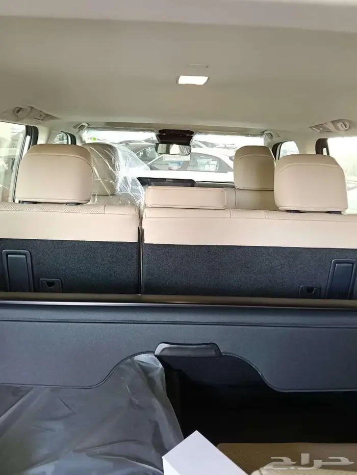 تويوتا برادوا TXL3 م 2026 بنزين ابيض - سعودي 5