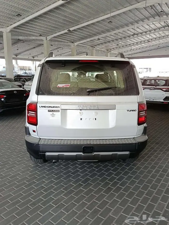 تويوتا برادوا TXL3 م 2026 بنزين ابيض - سعودي 3