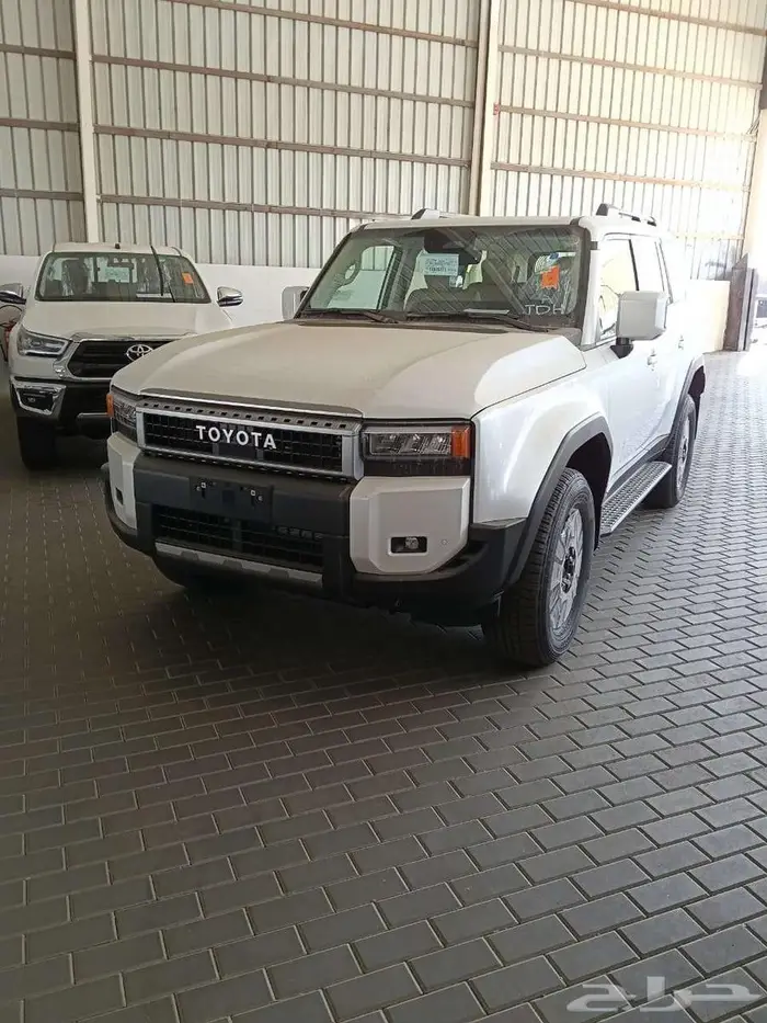 تويوتا برادوا TXL3 م 2026 بنزين ابيض - سعودي 0