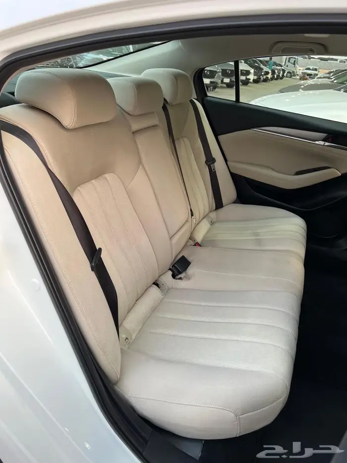 مازدا 6 عداد 83 موديل 2023 17