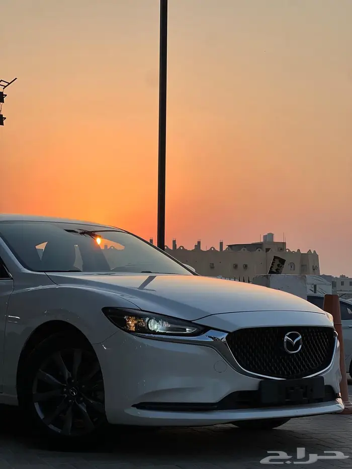 مازدا 6 موديل 2023 عداد 73 أبيض 3