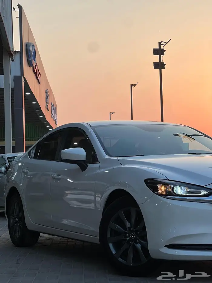 مازدا 6 موديل 2023 عداد 73 أبيض 4