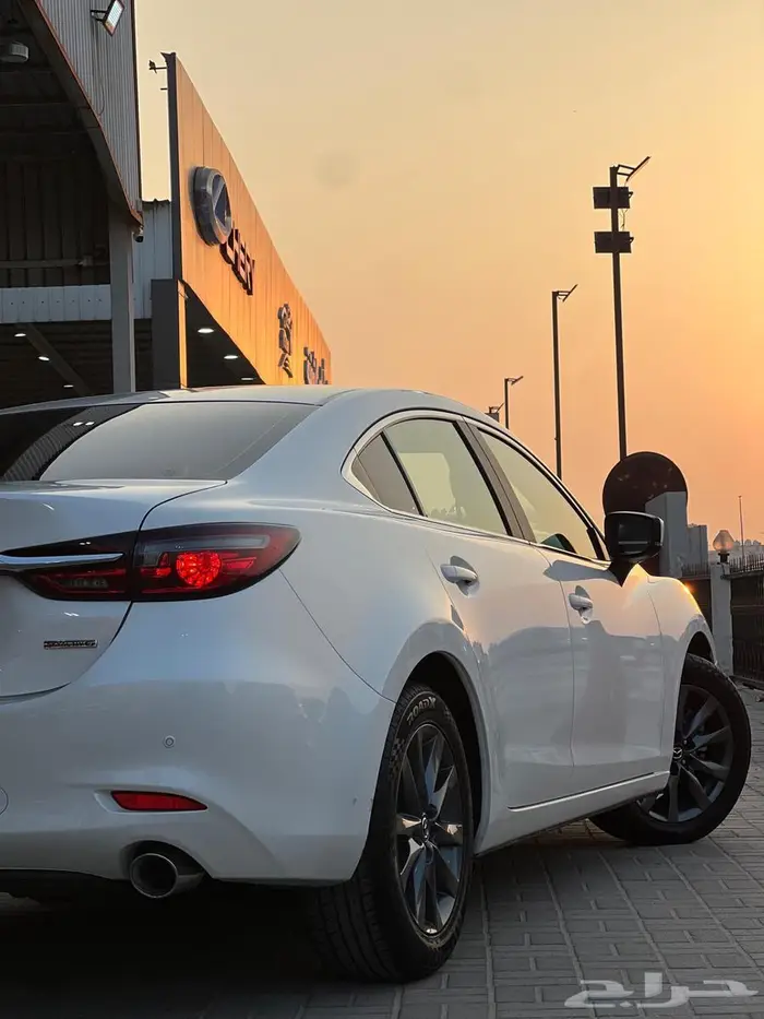 مازدا 6 موديل 2023 عداد 73 أبيض 10