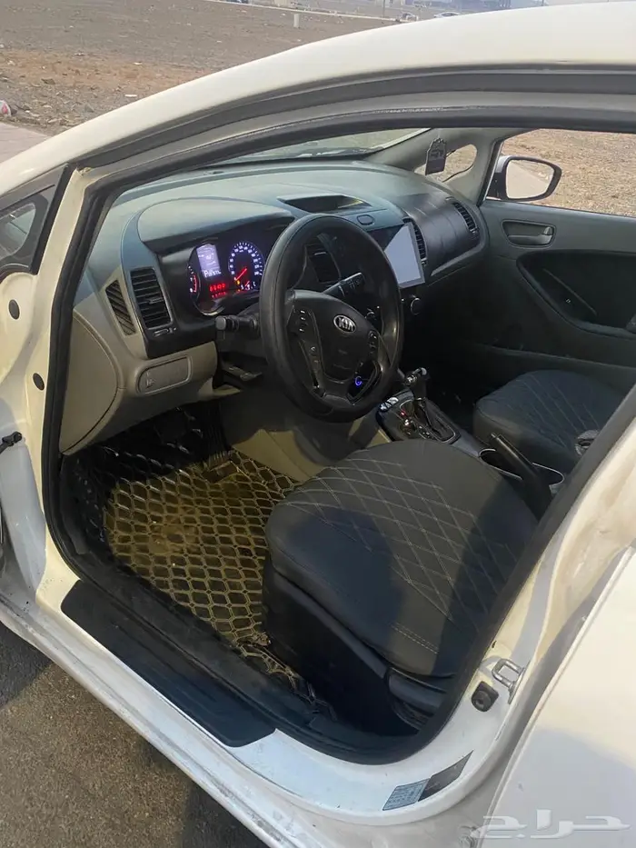 كيا سيراتو نص فل 2015 6