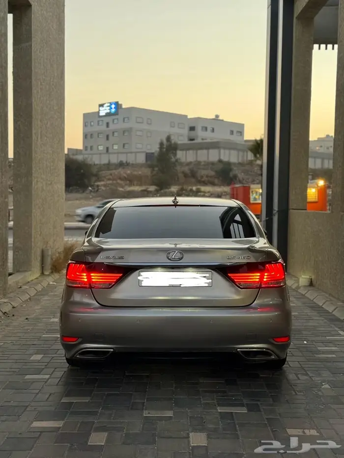 لكزس سعودي Ls 2014 1