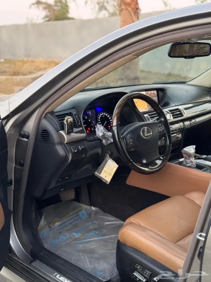 لكزس سعودي Ls 2014 14