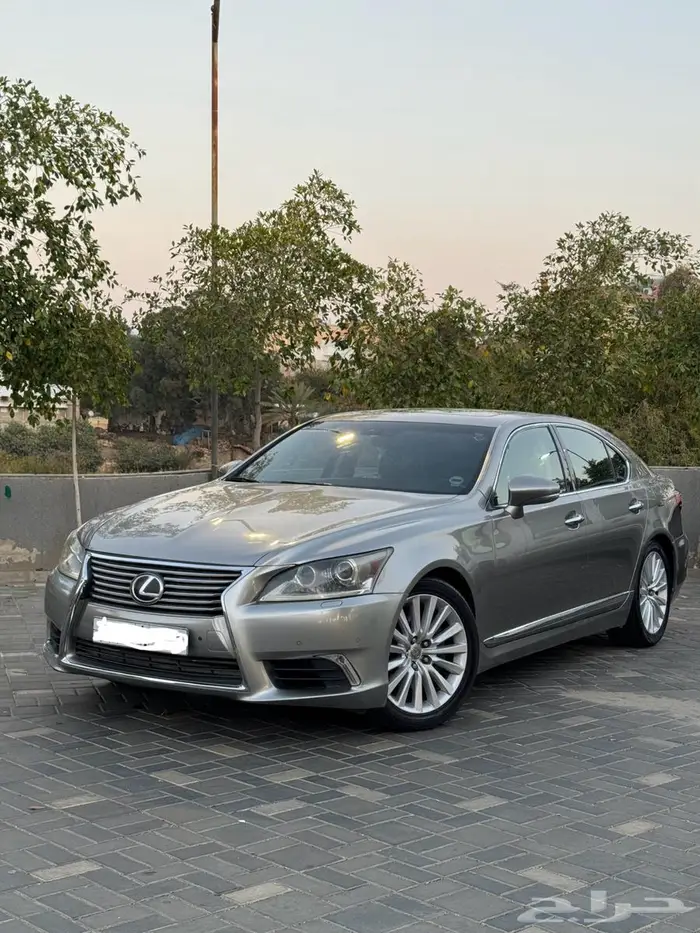 لكزس سعودي Ls 2014 13