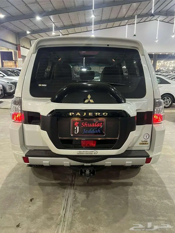 ميتسوبيشي باجيرو 2020 شبه جديد 1